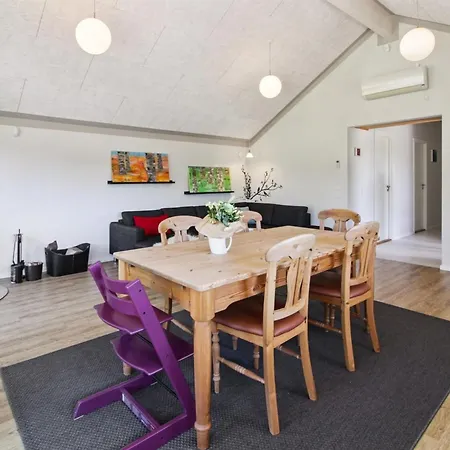 Alimpij - 30km From The Sea By Interhome Feriehus *